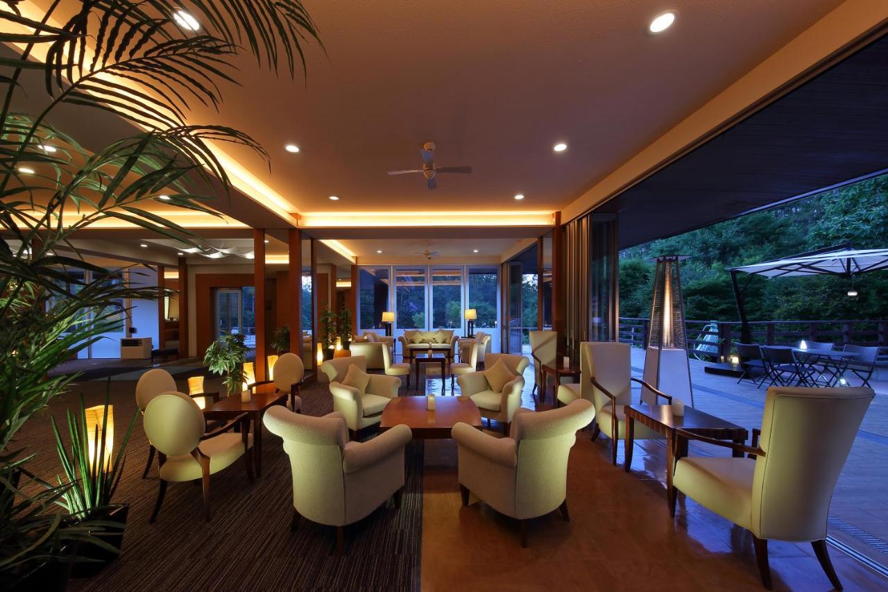 Hotel Ryu Resort And Spa Такаяма Экстерьер фото
