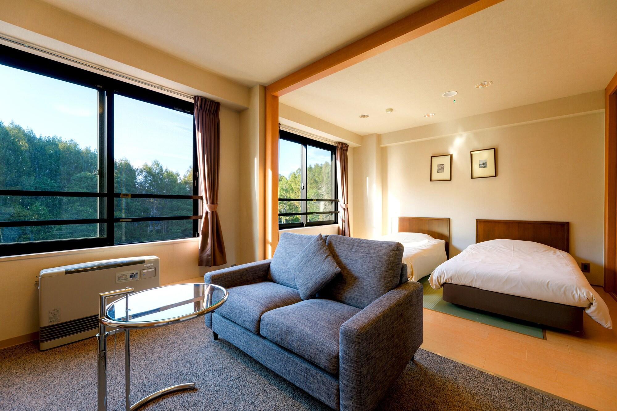 Hotel Ryu Resort And Spa Такаяма Экстерьер фото